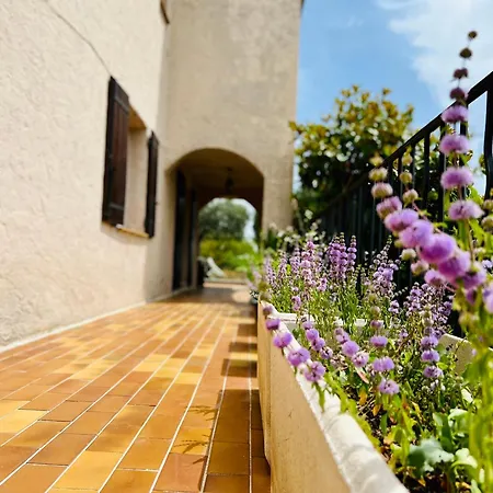 Nissa La Bella, Piscine Et Vue Apartment *